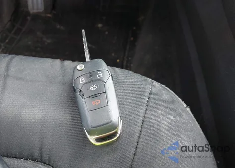 2014 Ford Fusion Se z USA, uszkodzony, nr VIN 1FA6P0H75E5376989